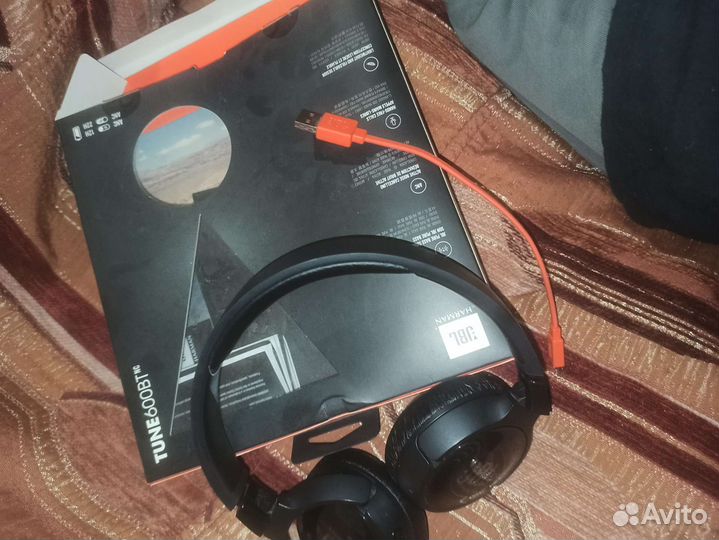 Беспроводные наушники