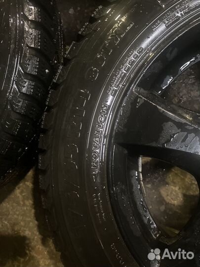 Nokian Tyres Hakka V 7/8 R14 20
