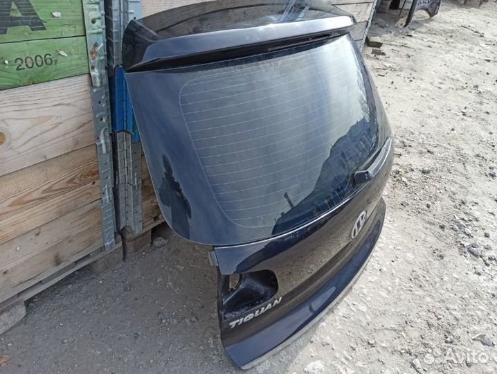 Крышка багажника Volkswagen Tiguan NF CTH 2012