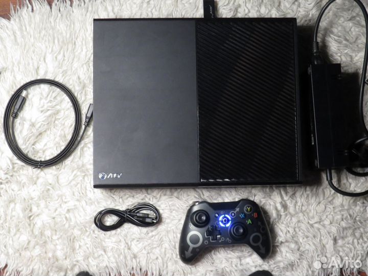 Приставка xbox ONE 500GB + Traid in (обмен)