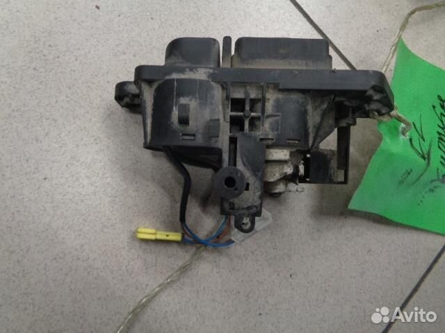 Кнопка открывания багажника Mercedes Benz CL-Сlas