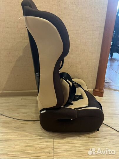 Детское автокресло