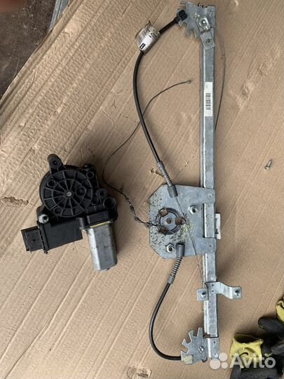 Мотор стеклоподъемника Peugeot boxer