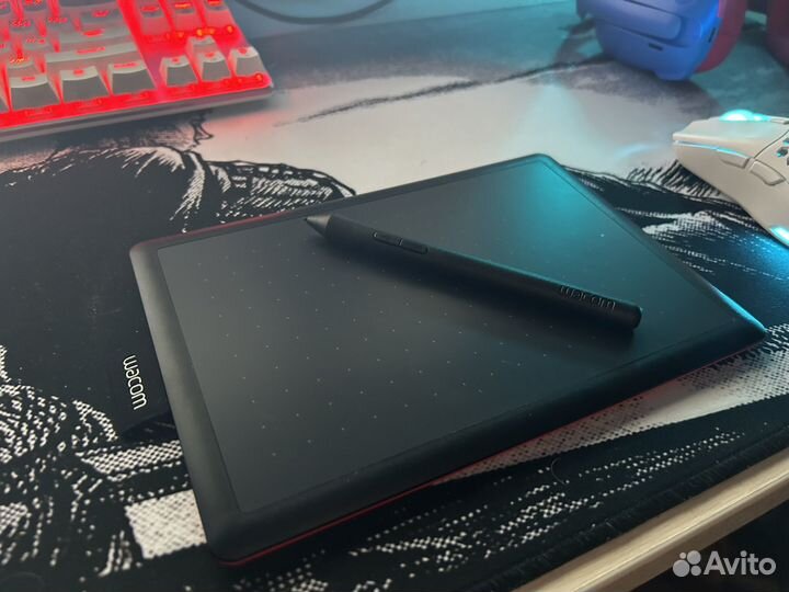 Графический планшет wacom