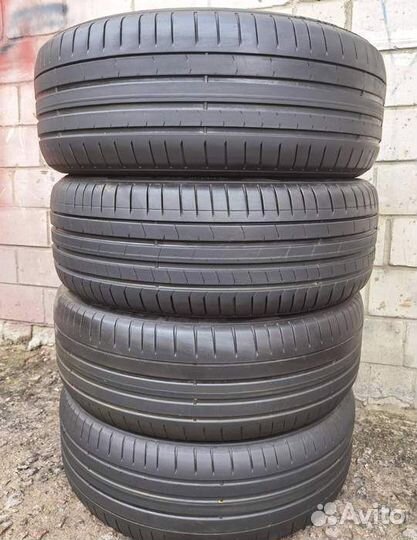 Pirelli P Zero 235/55 R18 97V