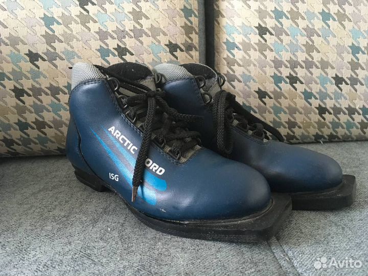 Ботинки лыжные размер 39