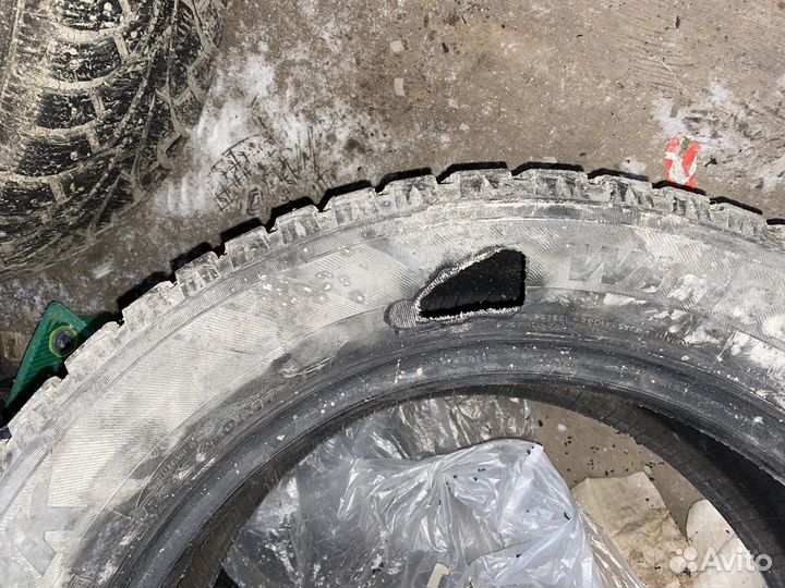 Hankook Winter I'Cept Evo2 W320C 215/60 R17 T