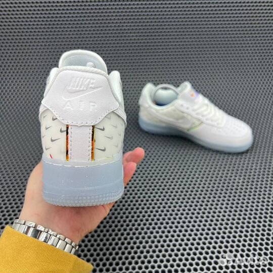 Кроссовки Nike Air Force 1 07 PRM Swoosh Pattern