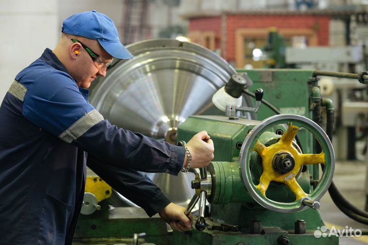Токарь 4-6 разр. Вахта с жильем