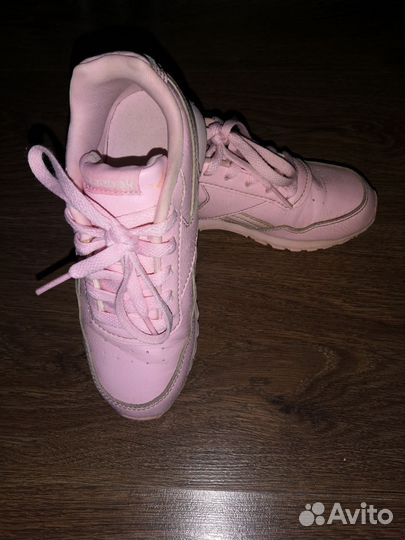 Кроссовки reebok для девочки