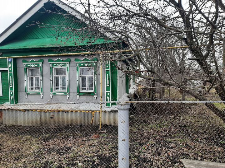 Дом 50 м² на участке 8 сот.