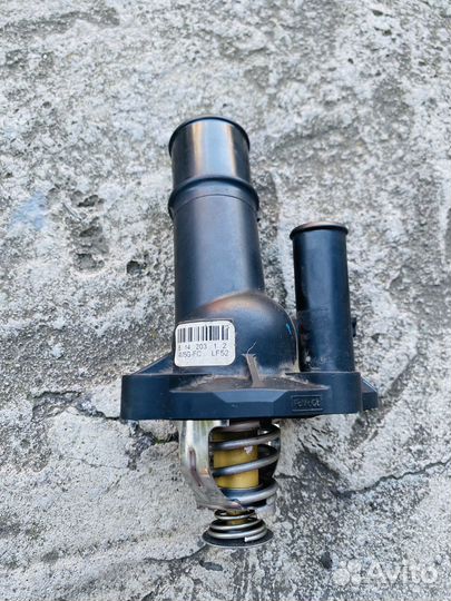 Термостат ford focus 2 1.8