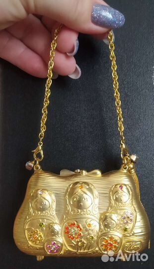 Новое карманное зеркало (сувенир)