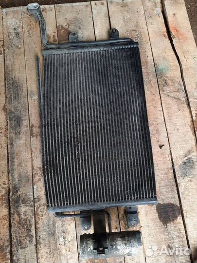 Радиатор кондиционера Volkswagen Golf 4 1999