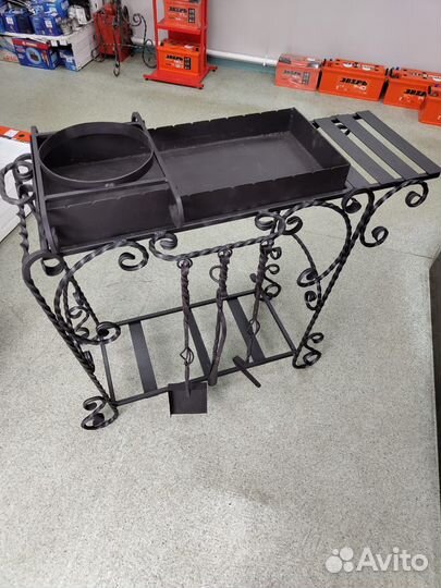 Мангал кованый 700 мм с подказанником