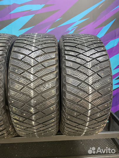 Goodyear Ultragrip Ice Arctic 235/55 R17