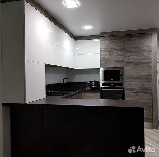 Кухонный гарнитур на заказ. Cкидкa нoвoceлaм 7
