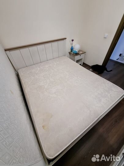 Двуспальный матрас