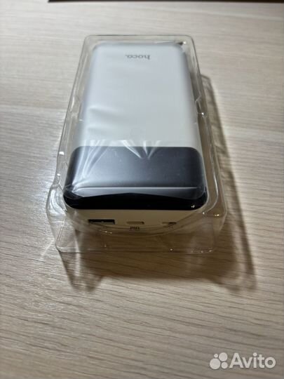 Повербанк hoco 20000