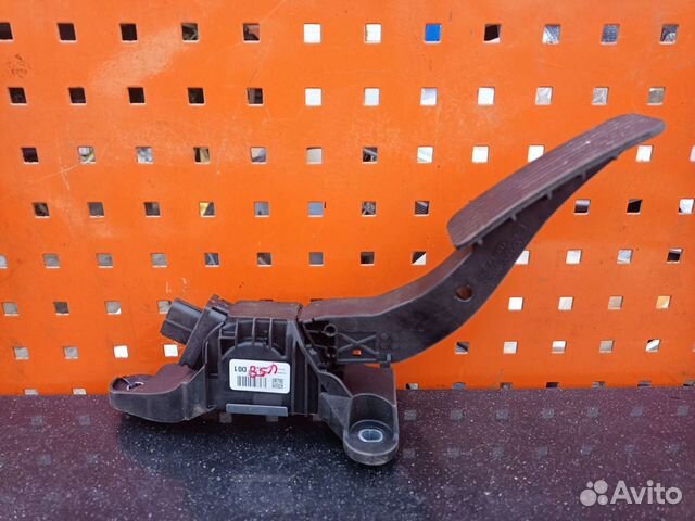 Педаль газа Hyundai Elantra