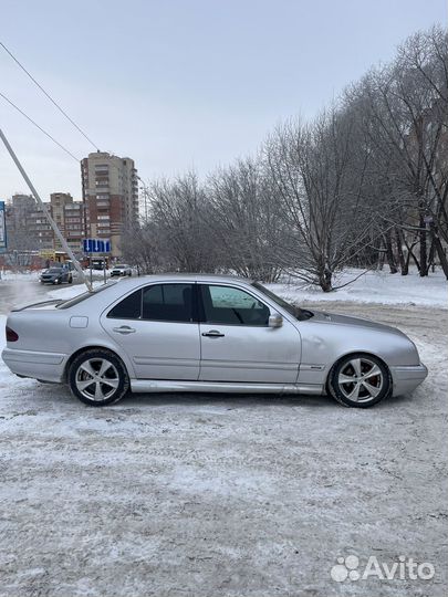 Mercedes-Benz E-класс 4.2 AT, 1996, 265 000 км