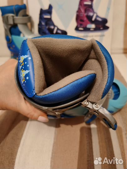 Коньки хоккейные раздвижные р. 33-36