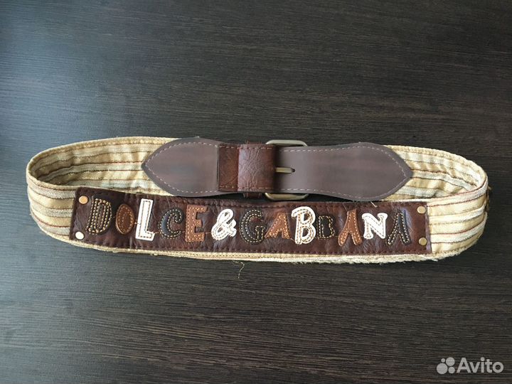 Красивый женский ремень под джинсы