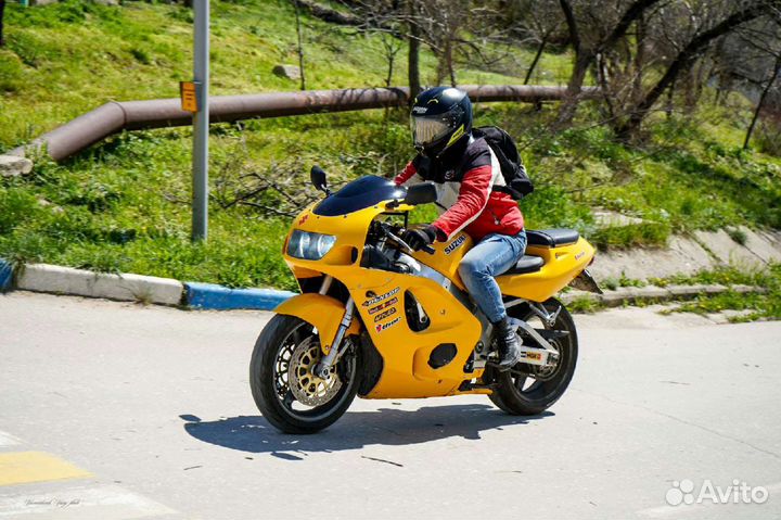 Suzuki gsx-r 750 97г