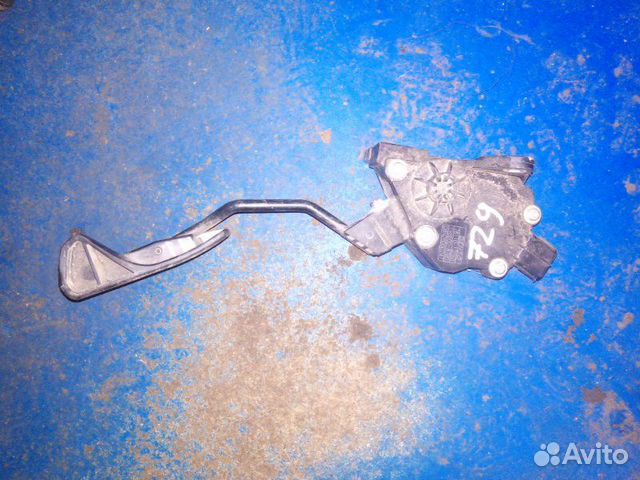 Педаль газа Toyota Prius ZVW30 2zrfxe 2012