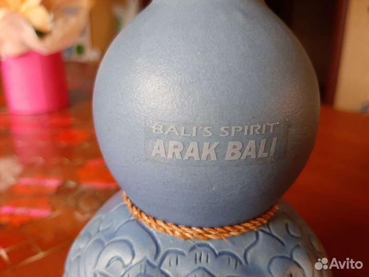 Бутылка Bali с крышкой из пробки