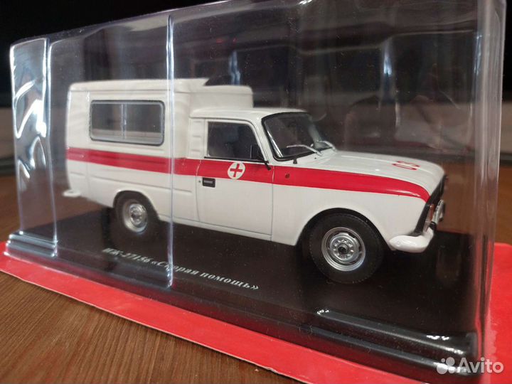 Модель автомобиля иж 2715