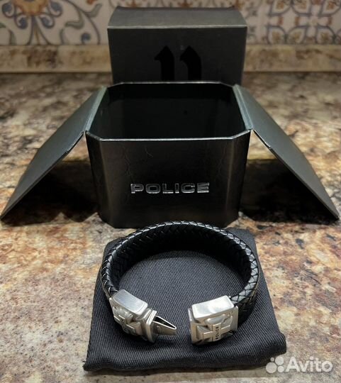 Кожаный браслет мужской