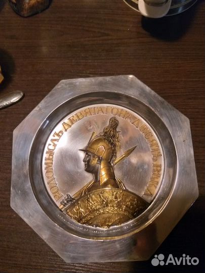 Медальоны Ф.П. Толстого