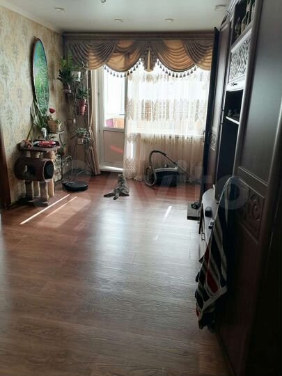 3-к. квартира, 50 м², 5/5 эт.