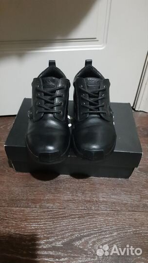 Кроссовки ecco