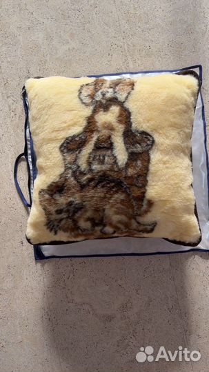 Подушка из овчины
