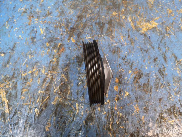 Шкив помпы Opel Zafira 2 (B) (2005 - 2008)