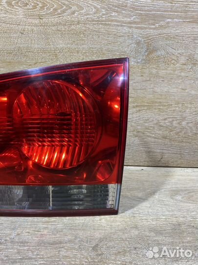 Фонарь правый VW Touareg GP Арт. 110354