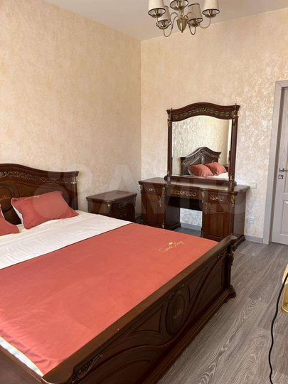 2-к. квартира, 85 м², 6/10 эт.