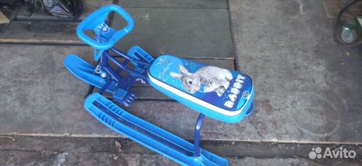 Детский снегокат