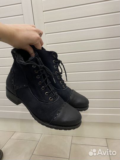 Ботинки Fabi р.35