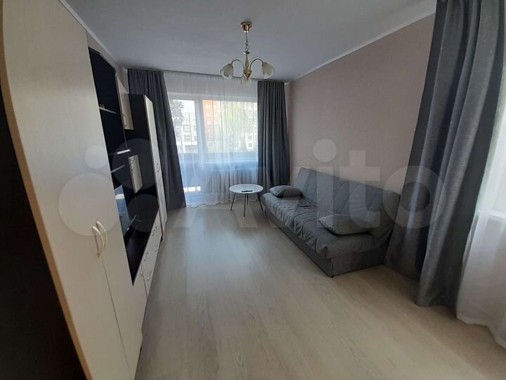 2-к. квартира, 42 м², 3/5 эт.