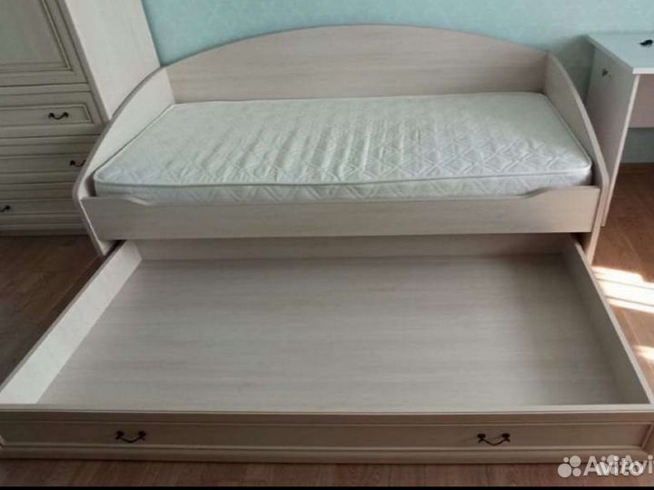 Мебель для комнаты подростка