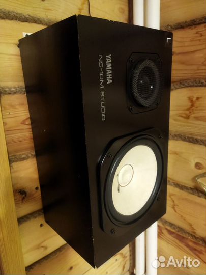 Студийные мониторы yamaha