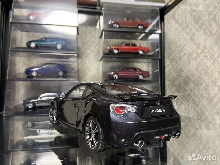Toyota gt86 1:18 Auto Art