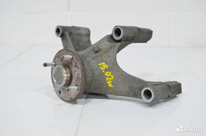 Кронштейн термомуфты Nissan Armada TA60 5.6L V8