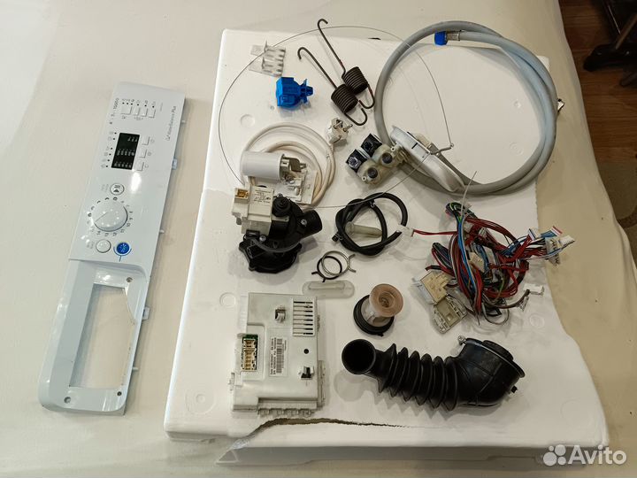 Запчасти к стиральной машинке Занусси