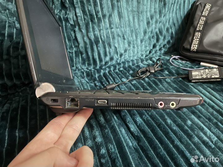 Нетбук (ретро игровая консоль) Asus eee pc