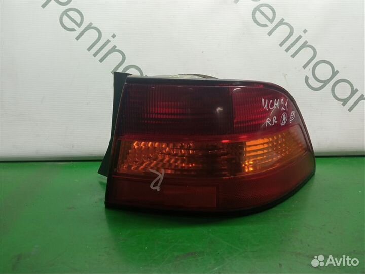 Стоп-сигнал задний правый Toyota Windom MCV21