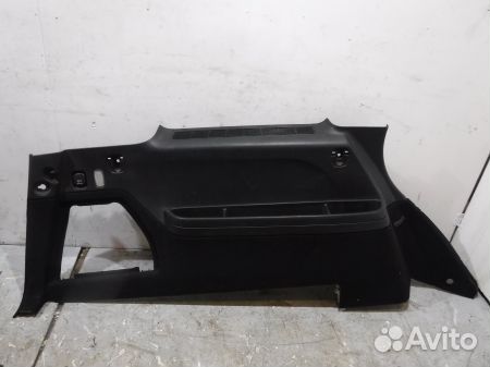 Обшивка заднего левого крыла